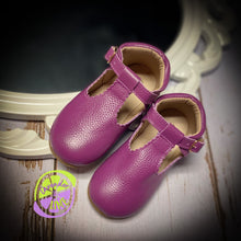 Load image into Gallery viewer, Purple/Plum Leather T-strap Shoe
